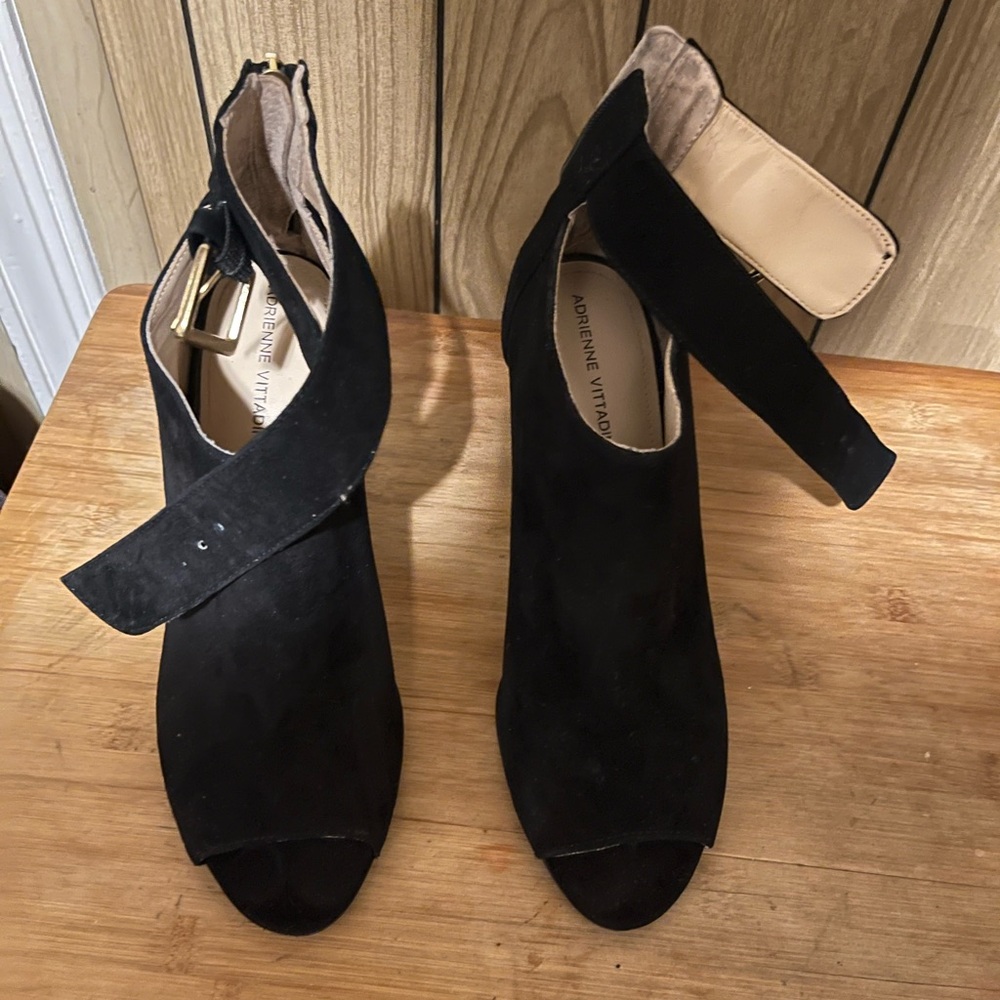 Adrienne Vittadini Black Heeled Boots